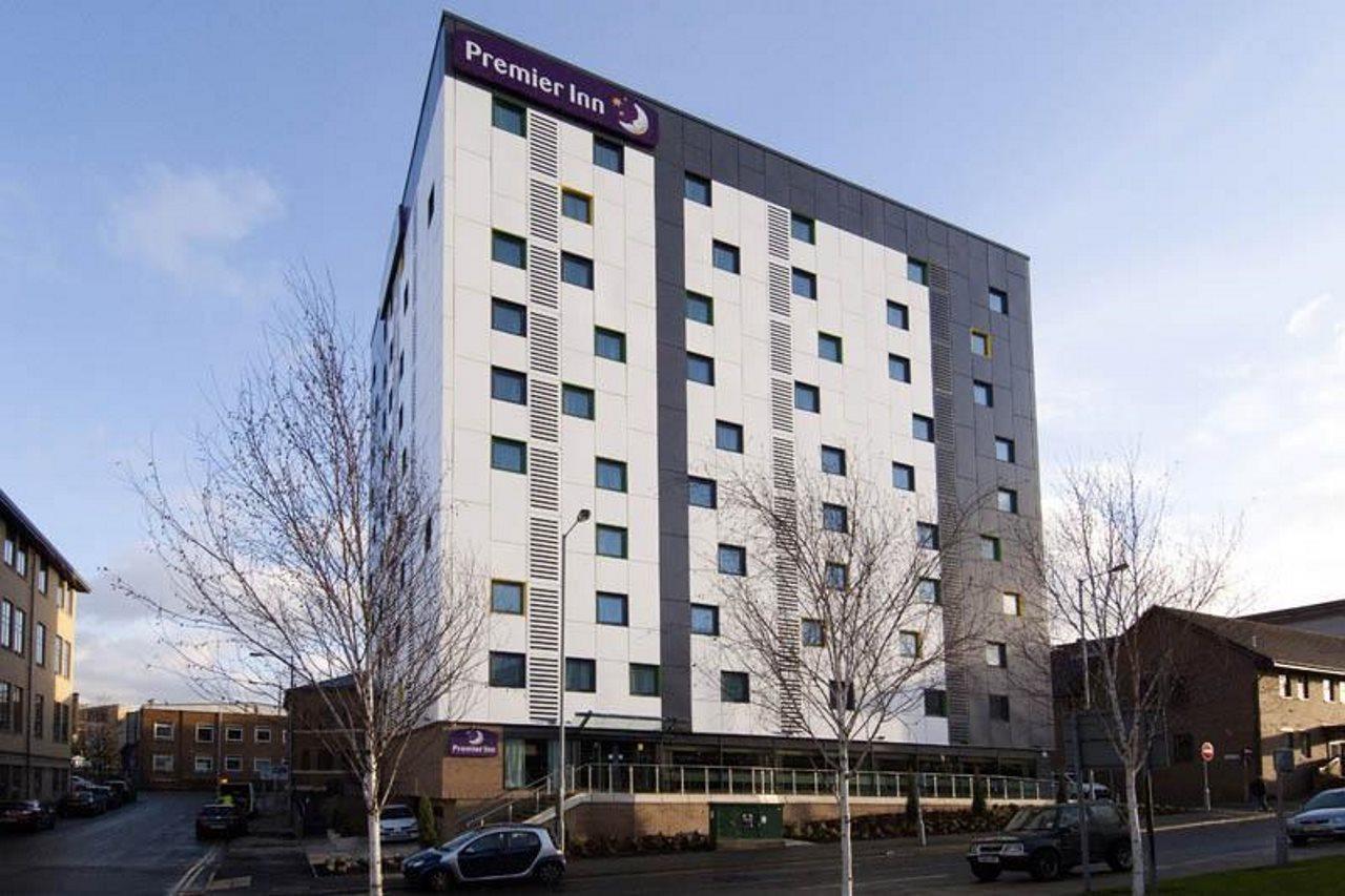 Premier Inn Bradford Central Экстерьер фото